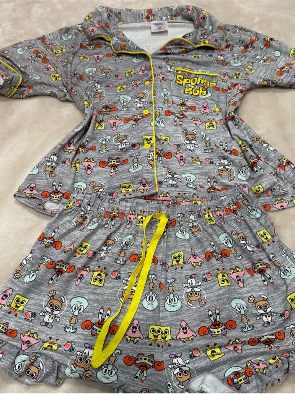 SpongeBob Squarepants Gray Pajama Set with Yellow Trim